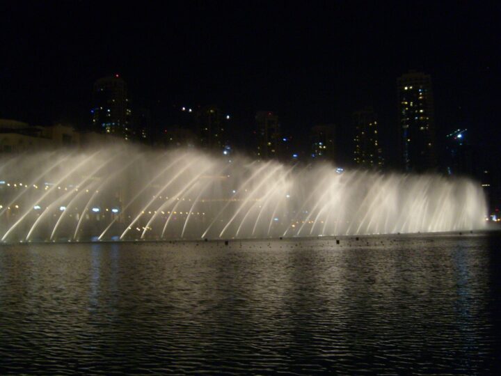 نافورة دبي