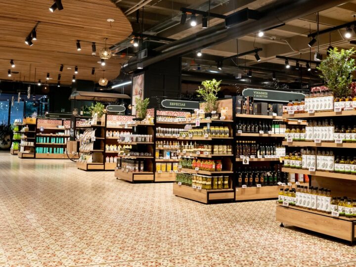 1004 Mart (Korean Grocery)
