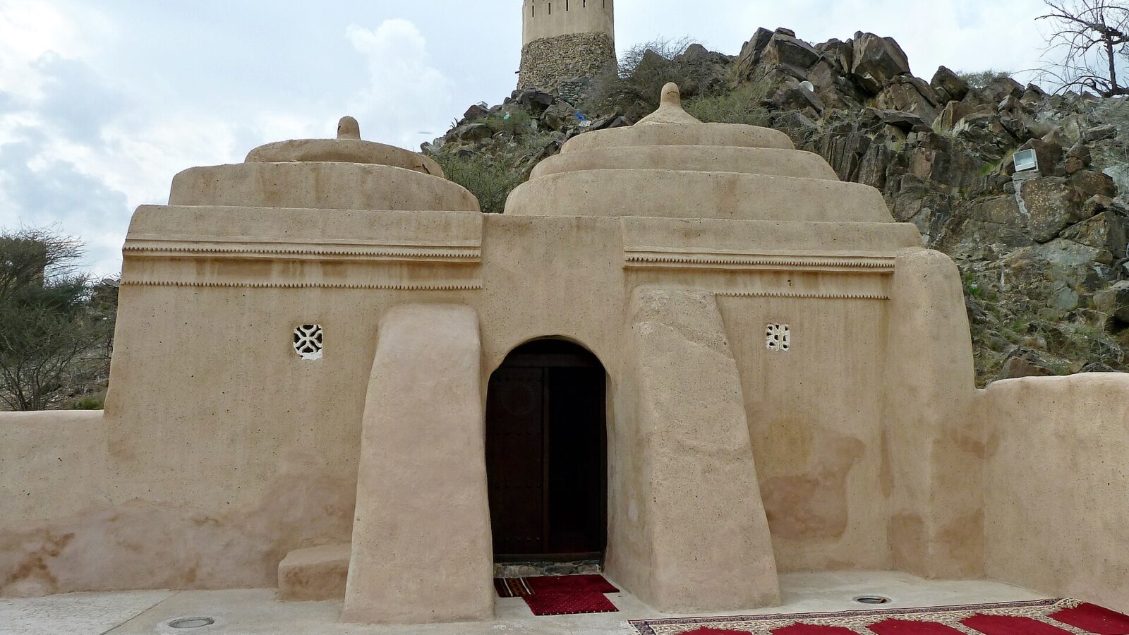 Al Badiyah Mosque