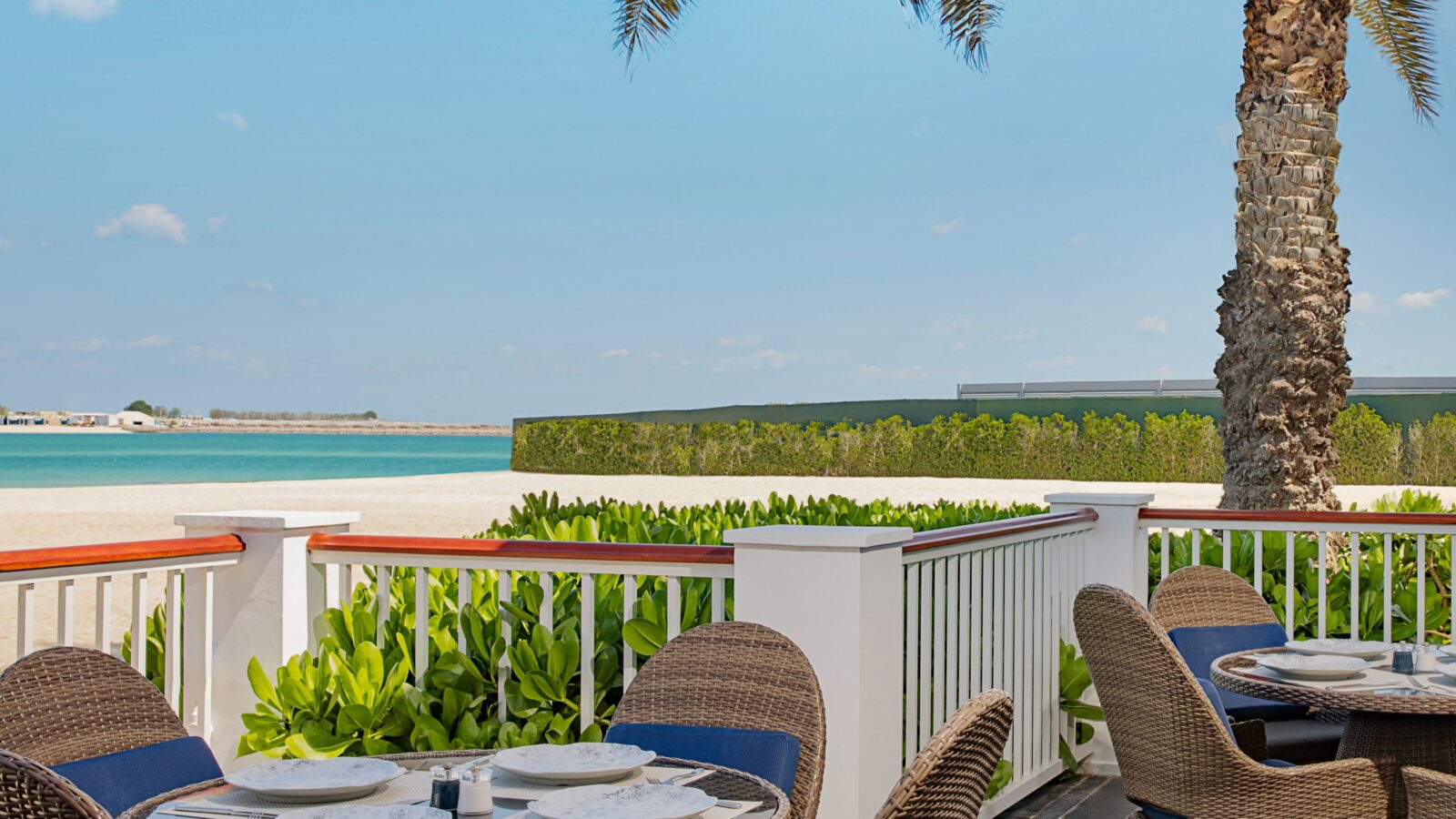 Cabana Beach Bar & Grill