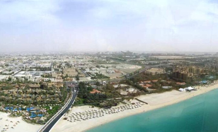 شاطئ الجميرة