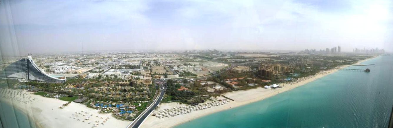 شاطئ الجميرة
