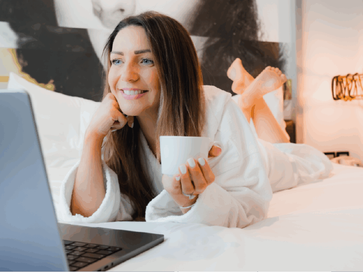Studio One Hotel