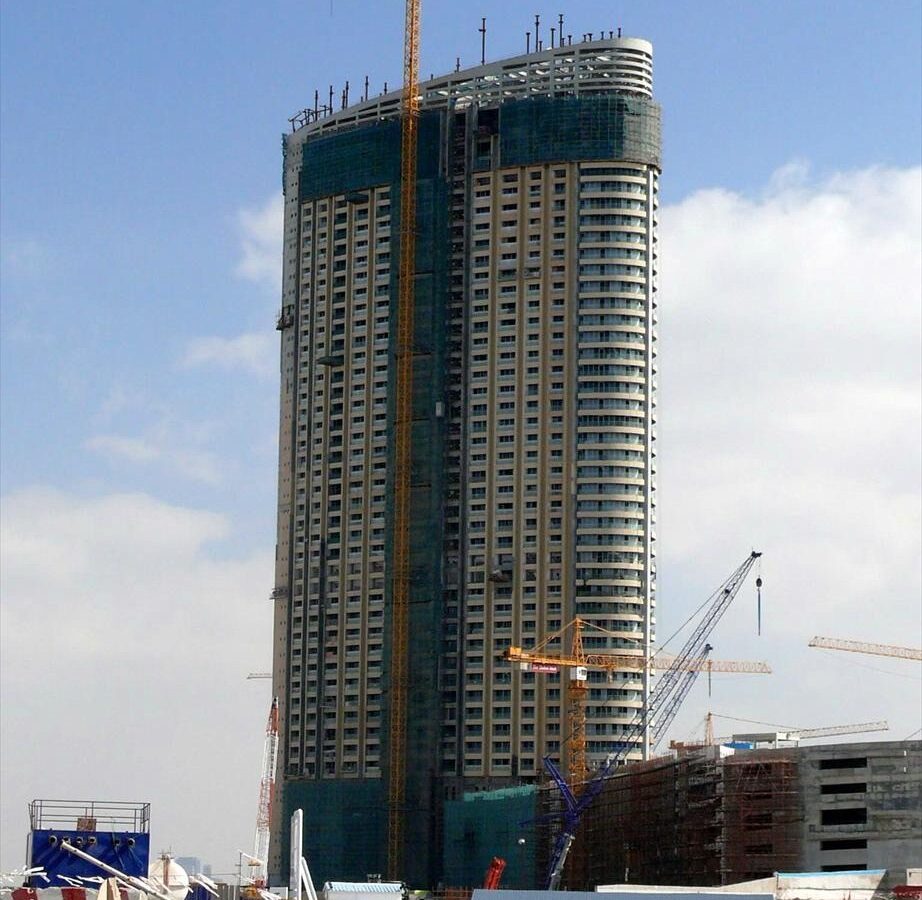 العنوان – دبي مول